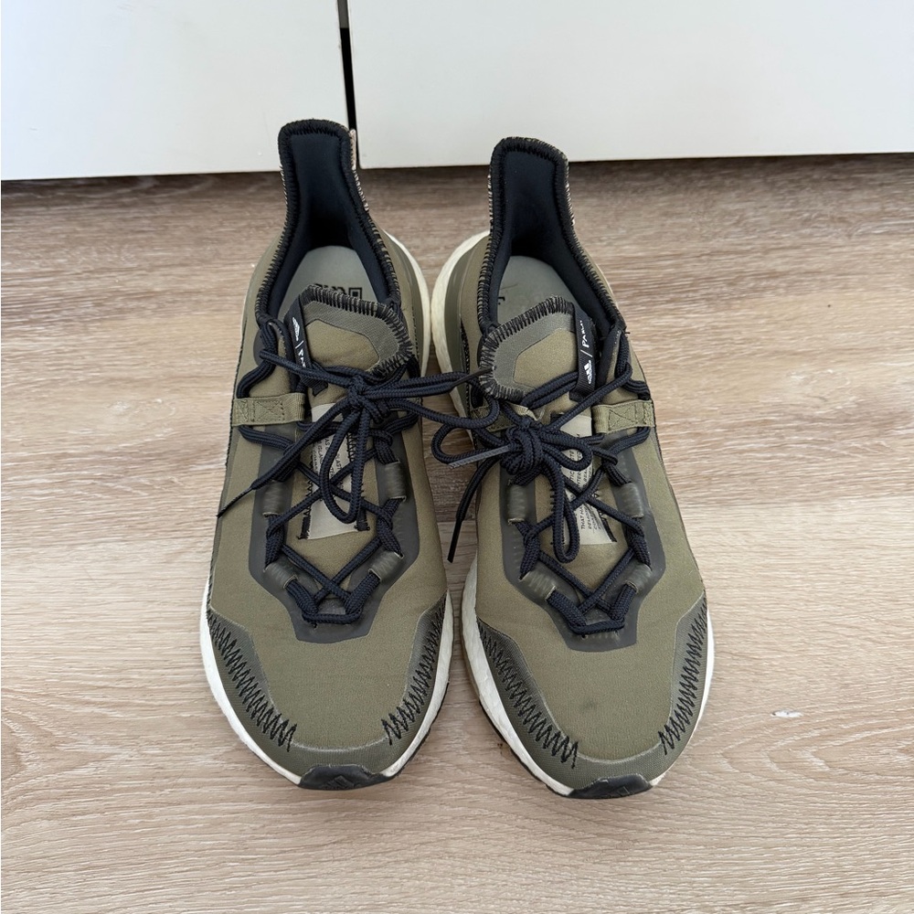 Adidas Ultraboost 21 x Parley in Olive Green